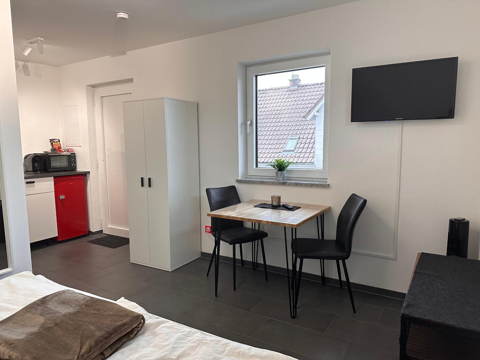 Ferienzimmer Frank, Self-Check-In Nach 21Uhr Niederalteich Buitenkant foto
